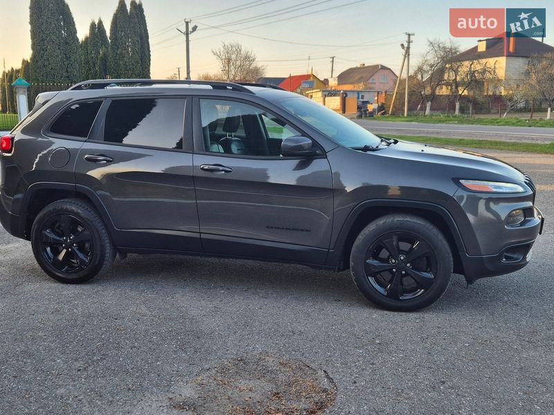 Внедорожник / Кроссовер Jeep Cherokee 2017 в Дубно фото 10 Внедорожник / Кроссовер Jeep Cherokee 2017 в Дубно