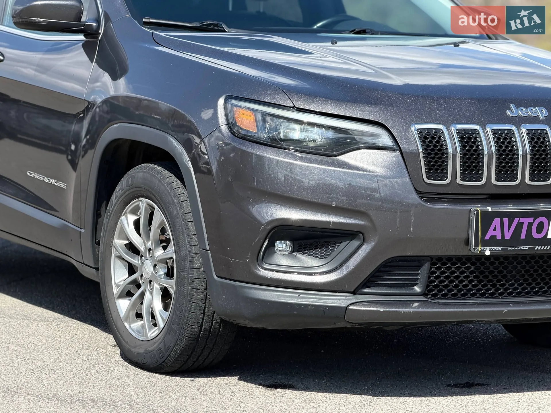 2018 Jeep Cherokee - мініатюра 12