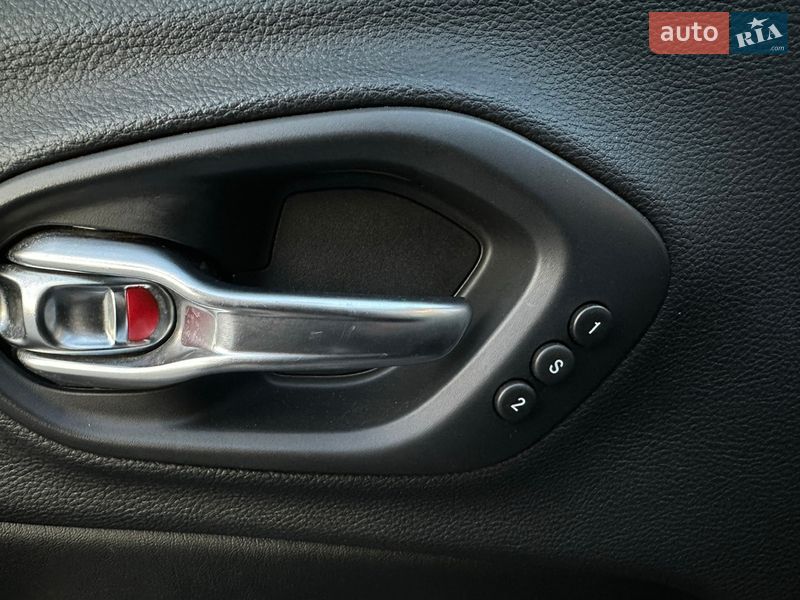 Внедорожник / Кроссовер Jeep Cherokee 2018 в Харькове