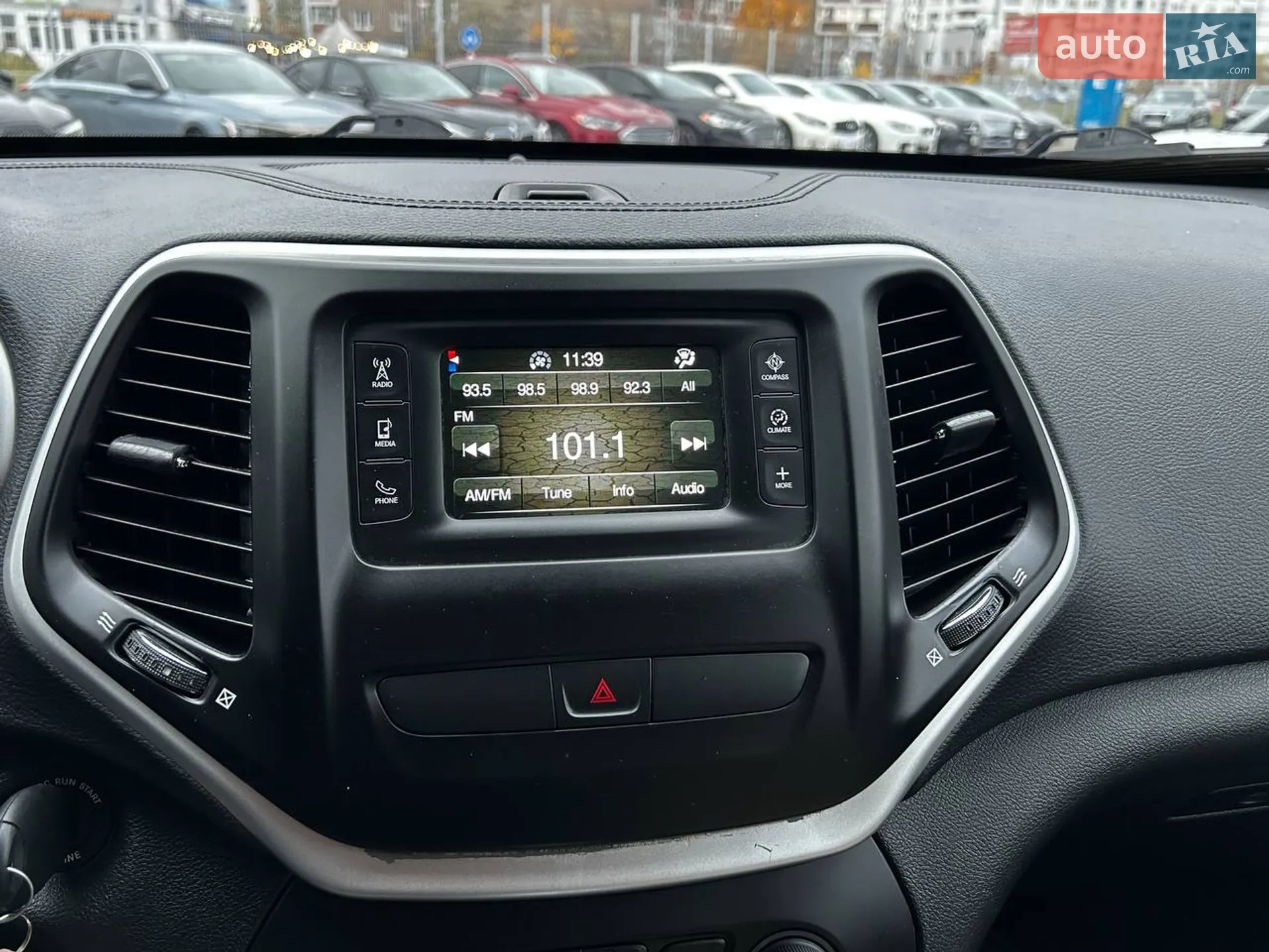 2015 Jeep Cherokee - мініатюра 20