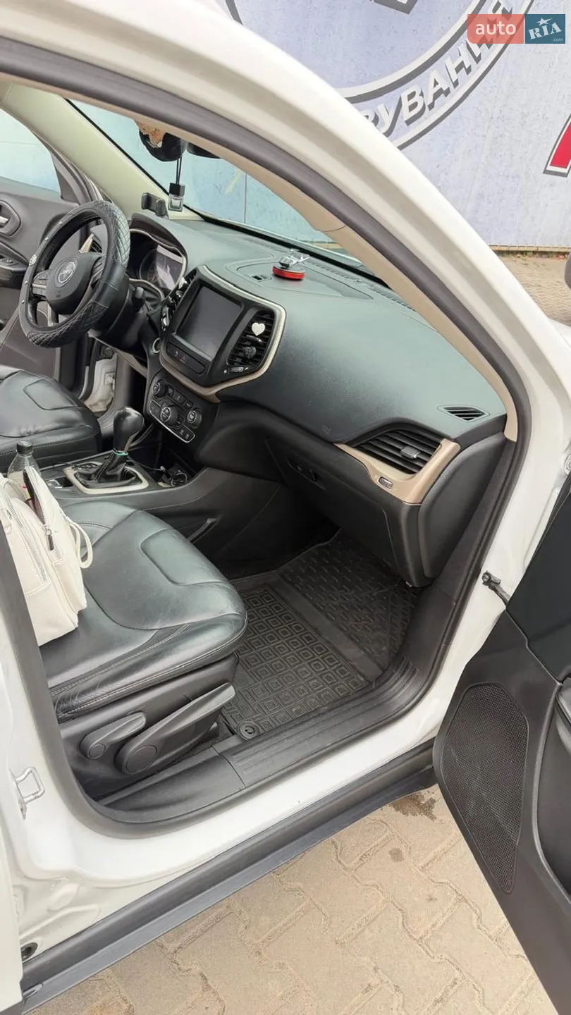 2015 Jeep Cherokee - мініатюра 5
