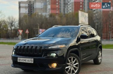 Внедорожник / Кроссовер Jeep Cherokee 2013 в Днепре