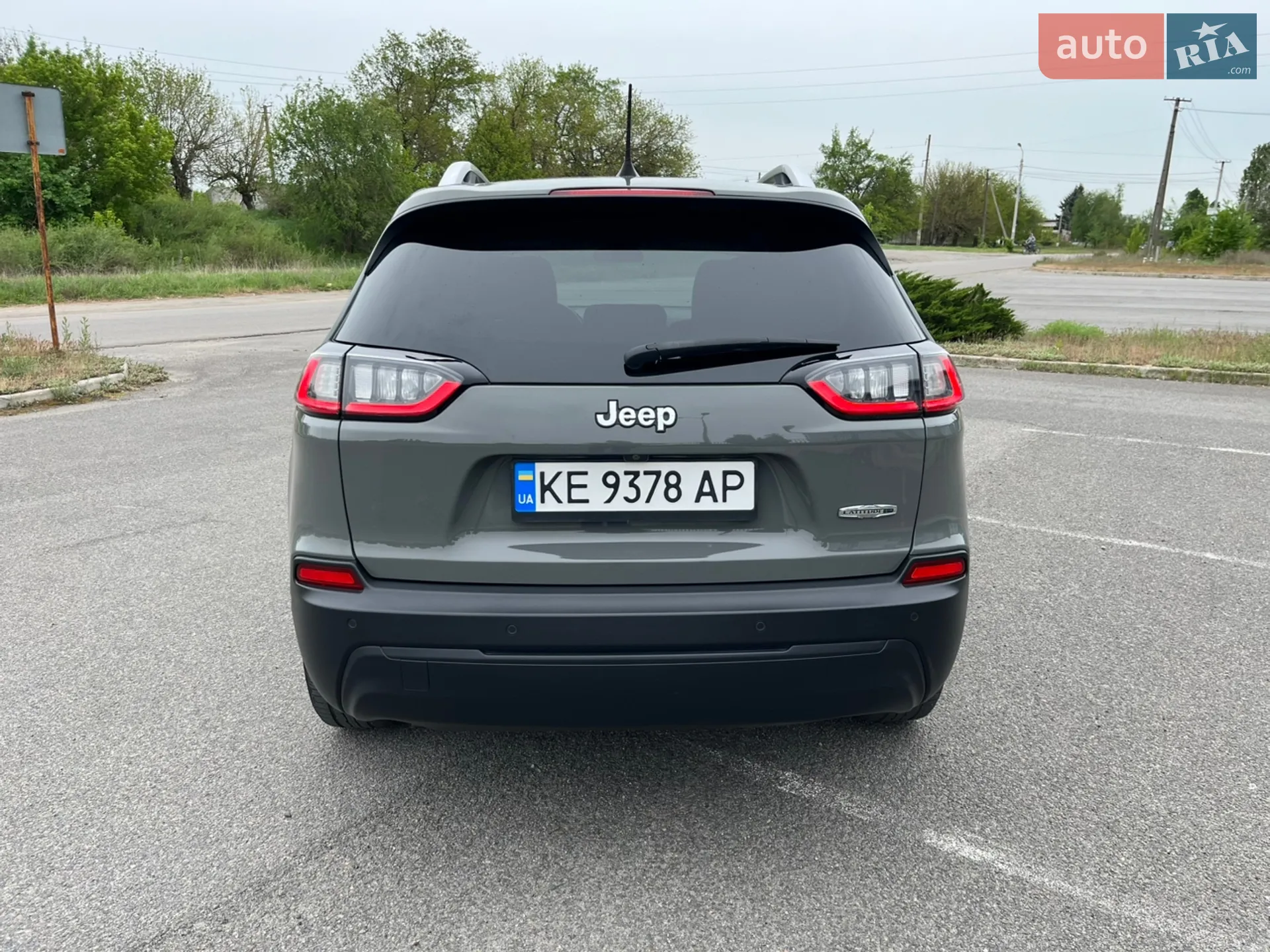 2019 Jeep Cherokee - мініатюра 15