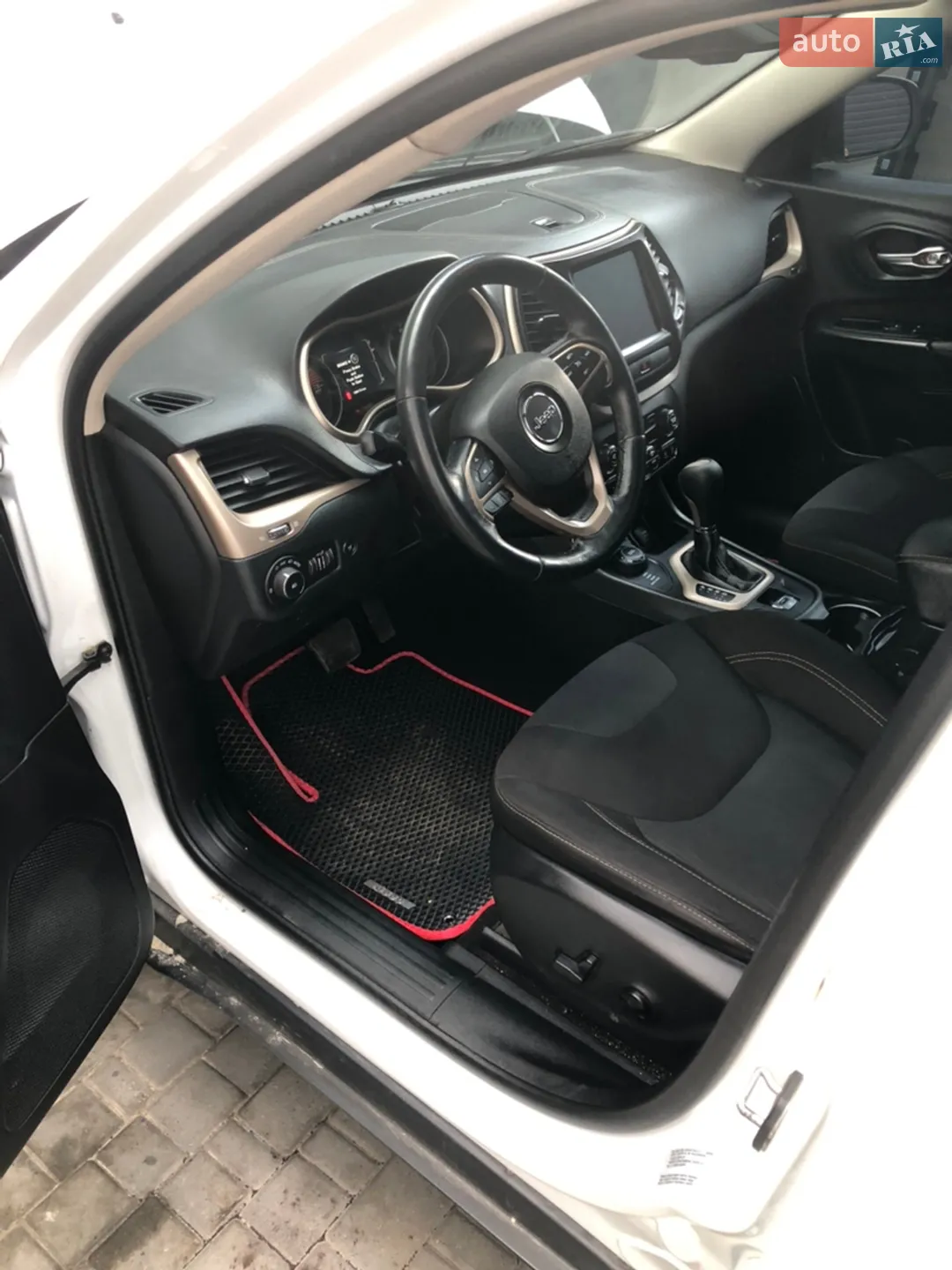 2015 Jeep Cherokee - мініатюра 7