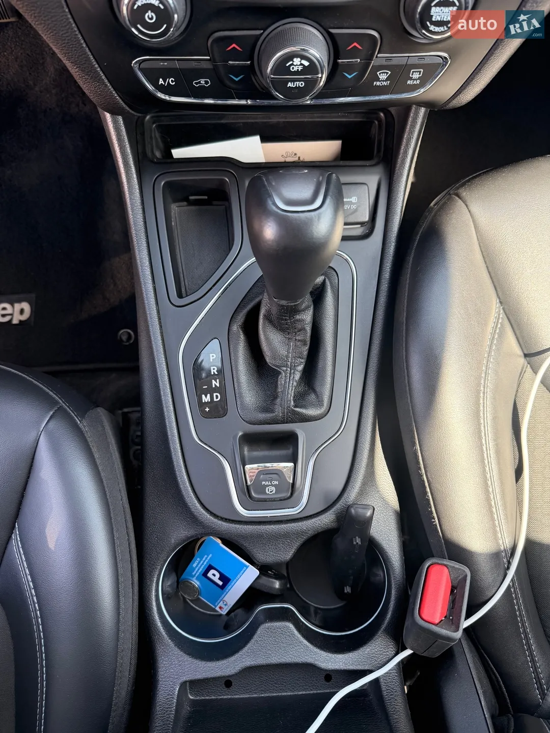 2018 Jeep Cherokee - мініатюра 12