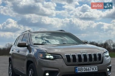 Внедорожник / Кроссовер Jeep Cherokee 2018 в Баре