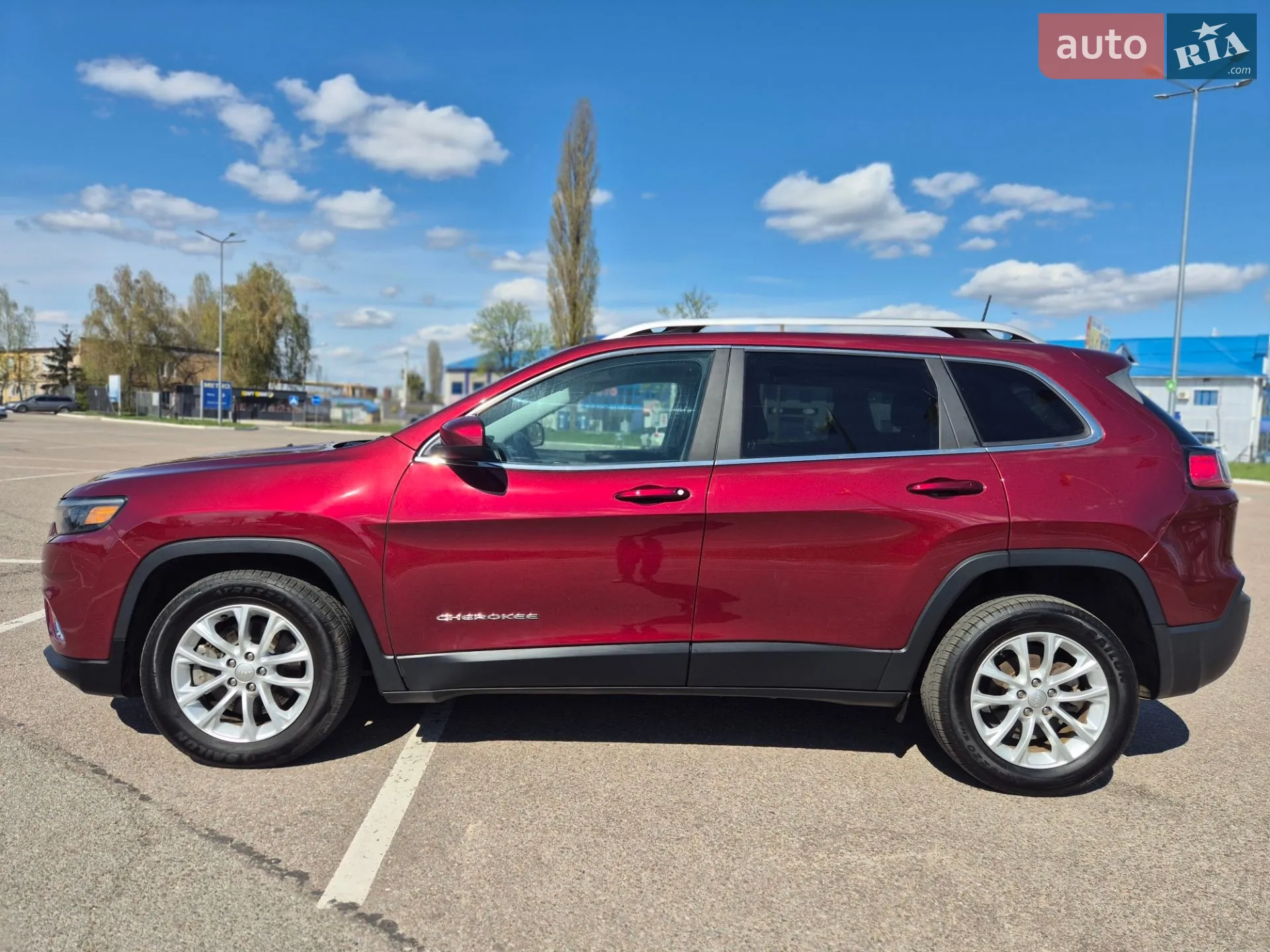2019 Jeep Cherokee - мініатюра 2