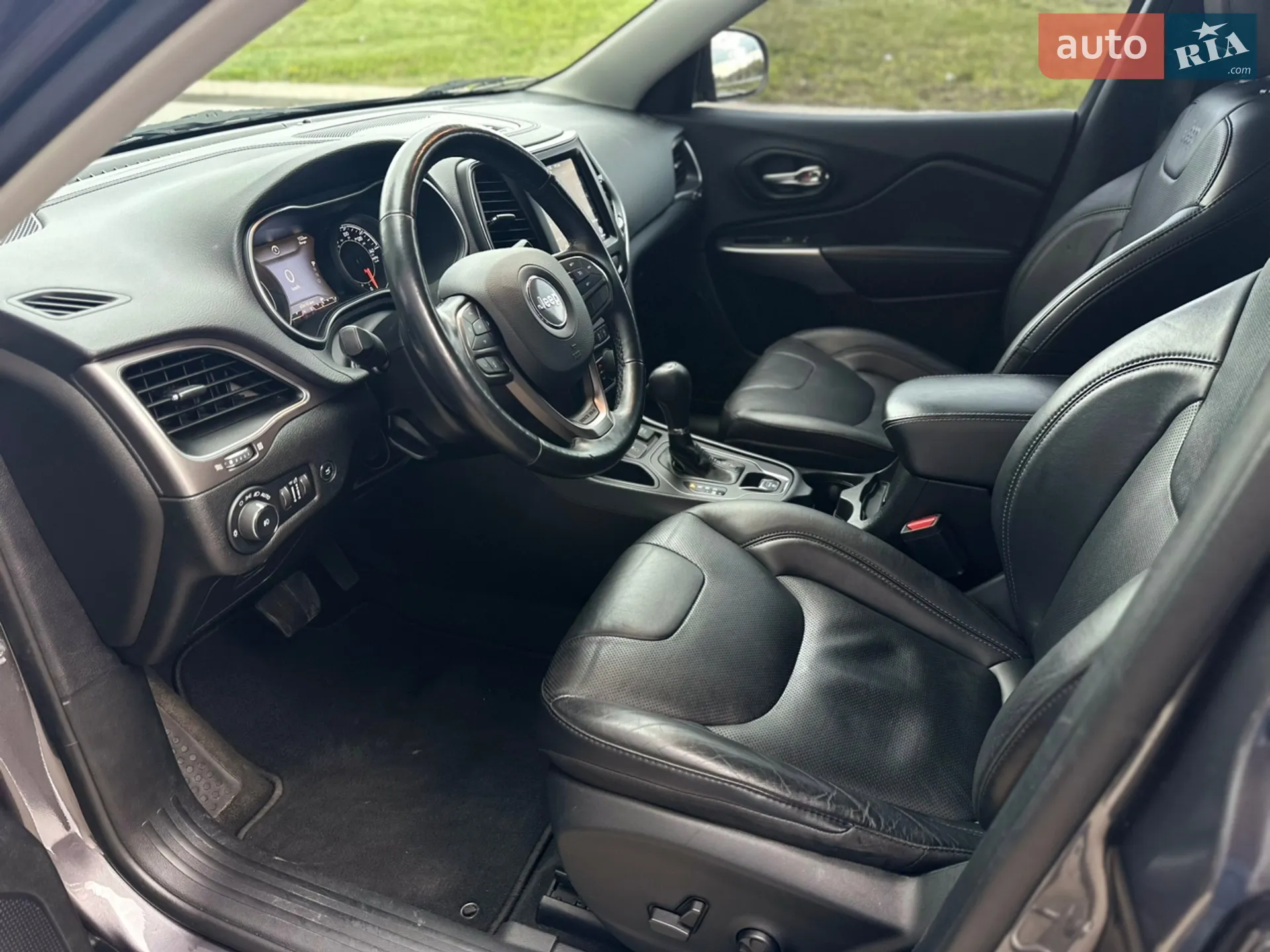 2021 Jeep Cherokee - мініатюра 10
