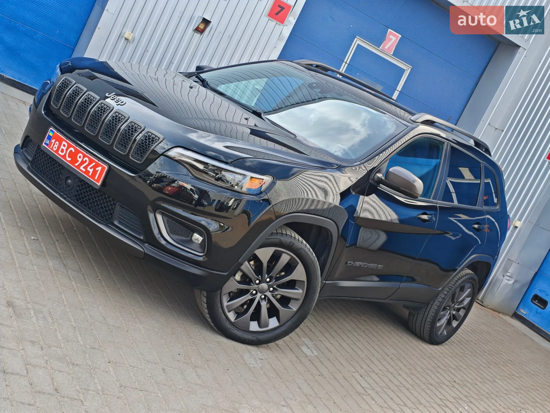 2020 Jeep Cherokee - мініатюра 8
