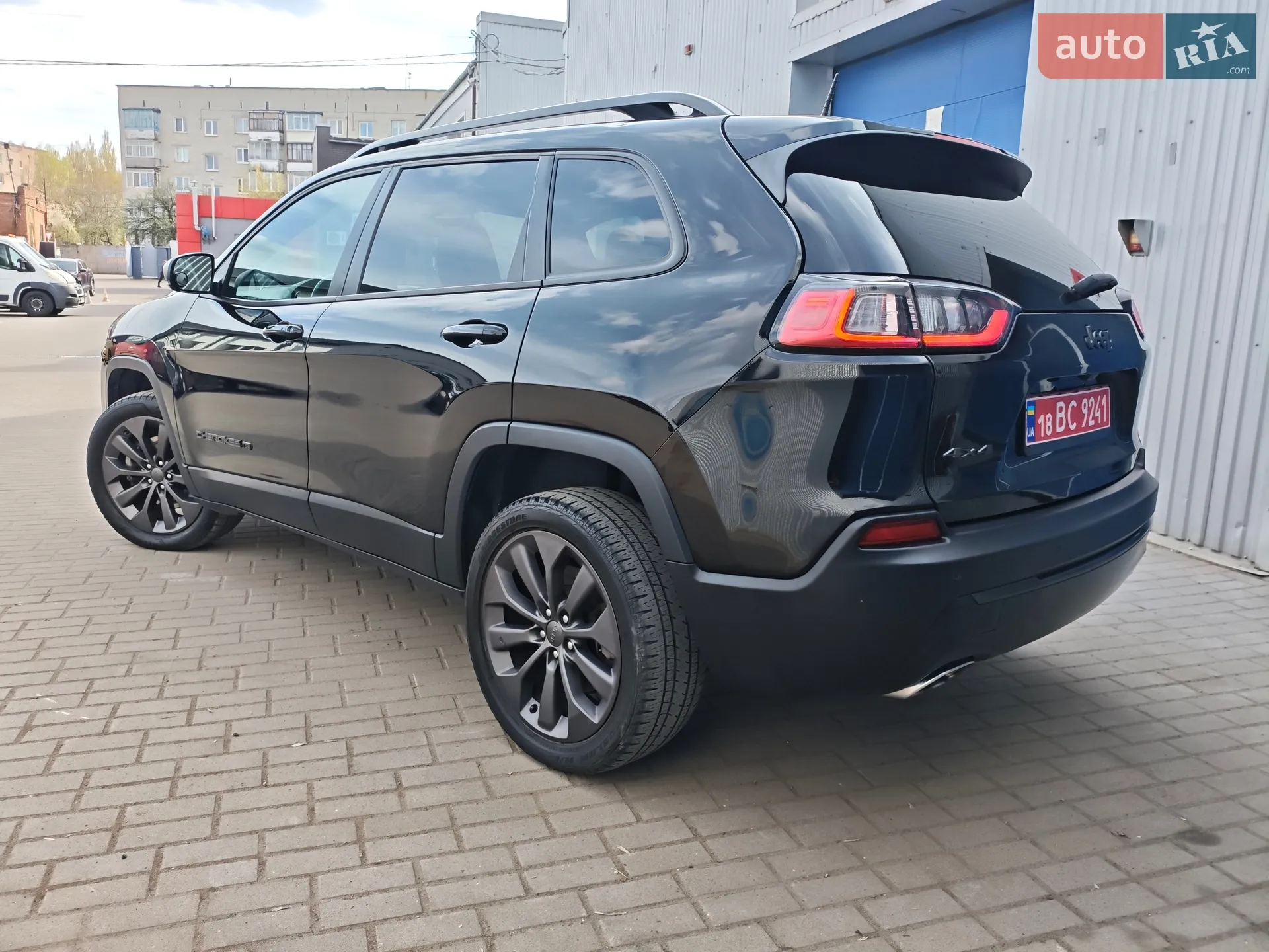 2020 Jeep Cherokee - мініатюра 18