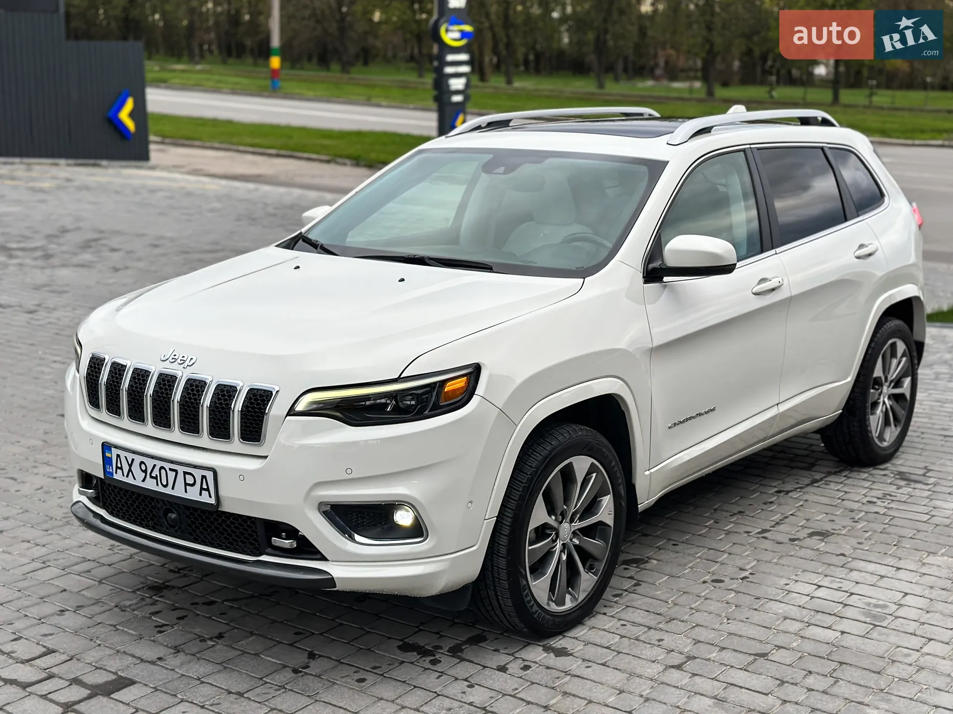 2018 Jeep Cherokee - мініатюра 30