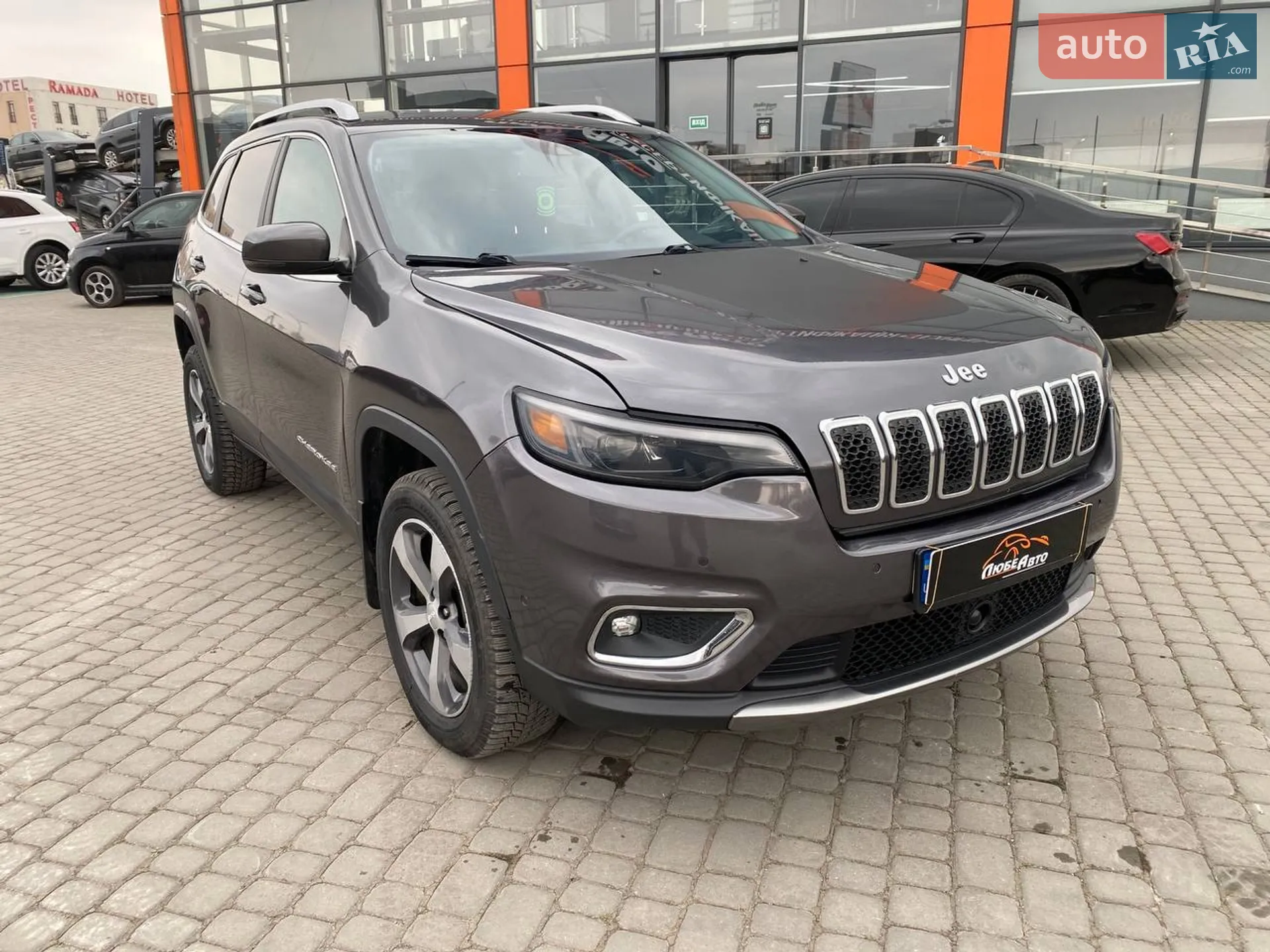 2018 Jeep Cherokee - фото 1