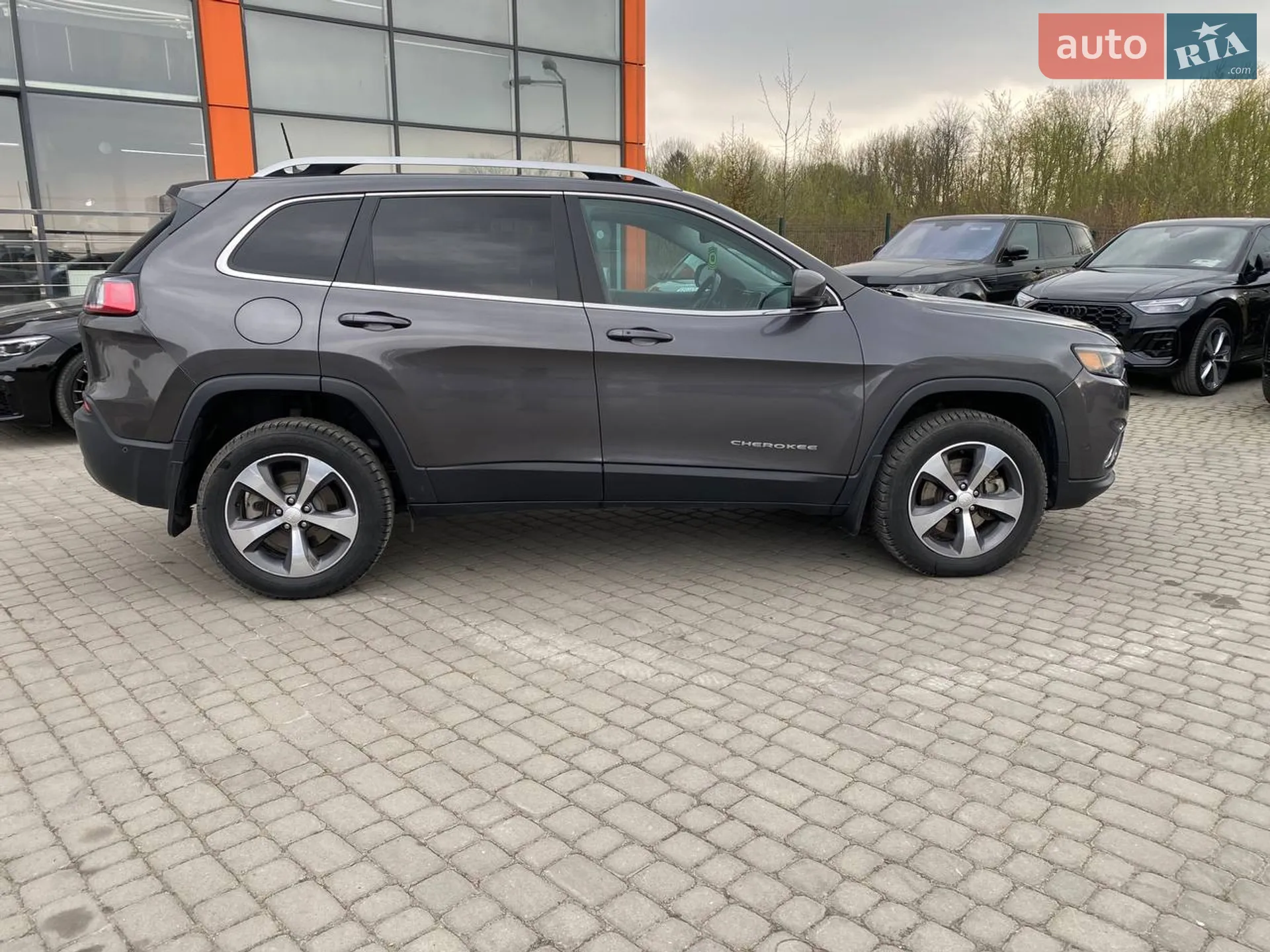 2018 Jeep Cherokee - мініатюра 8