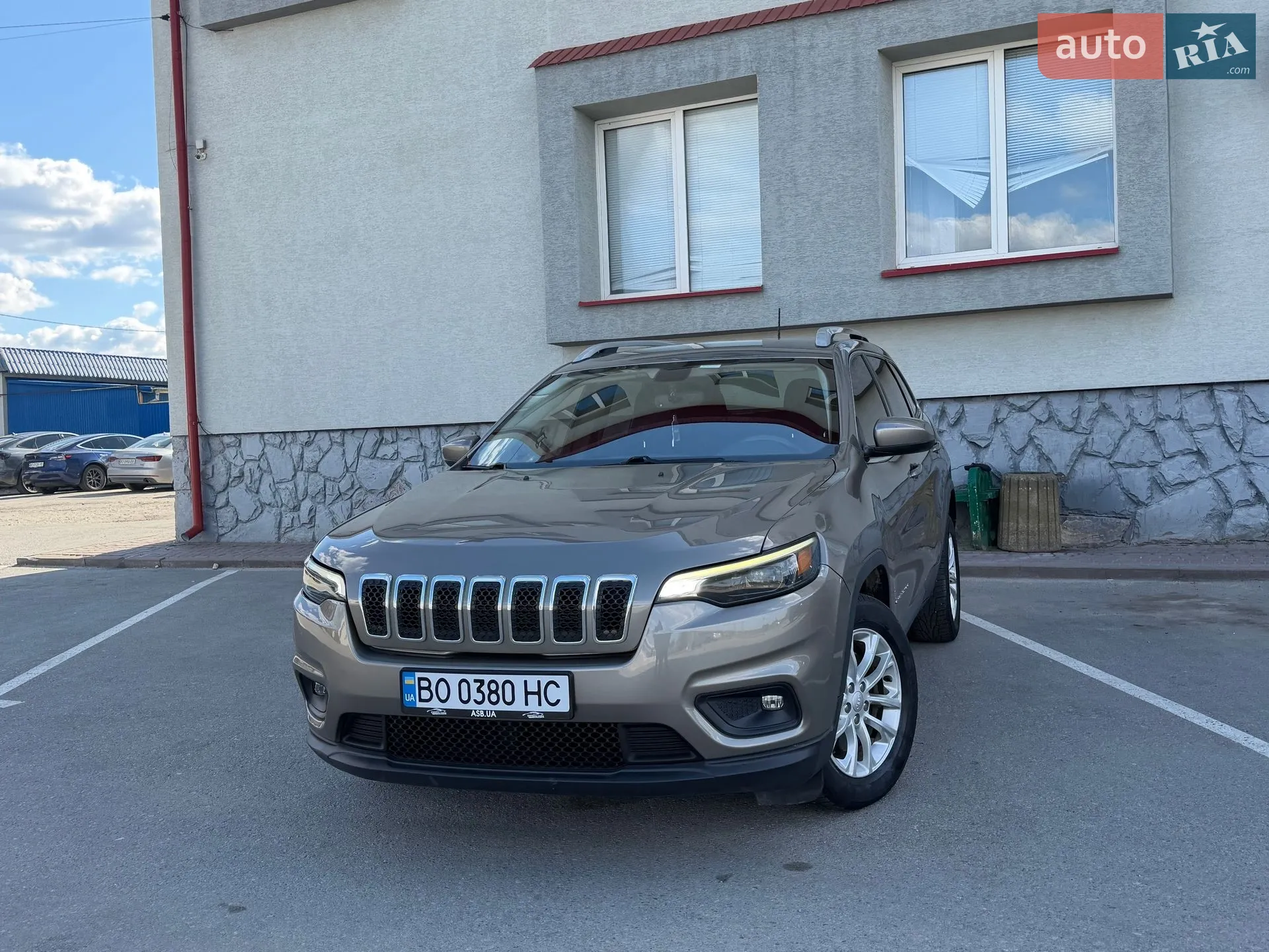 2019 Jeep Cherokee - мініатюра 3