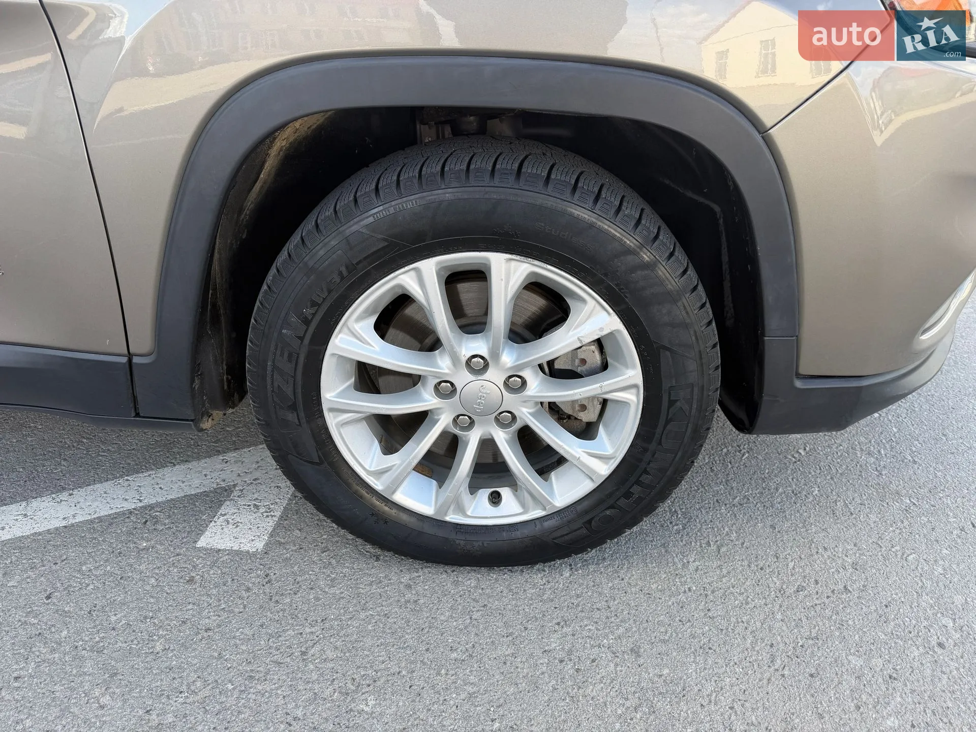 2019 Jeep Cherokee - мініатюра 23