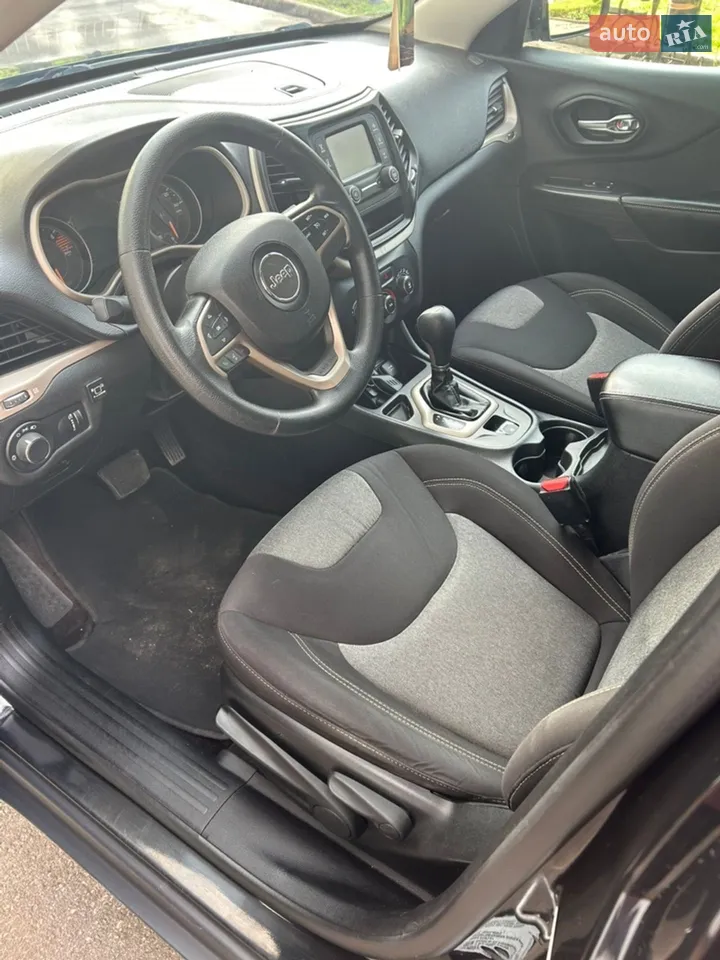 2017 Jeep Cherokee - мініатюра 19