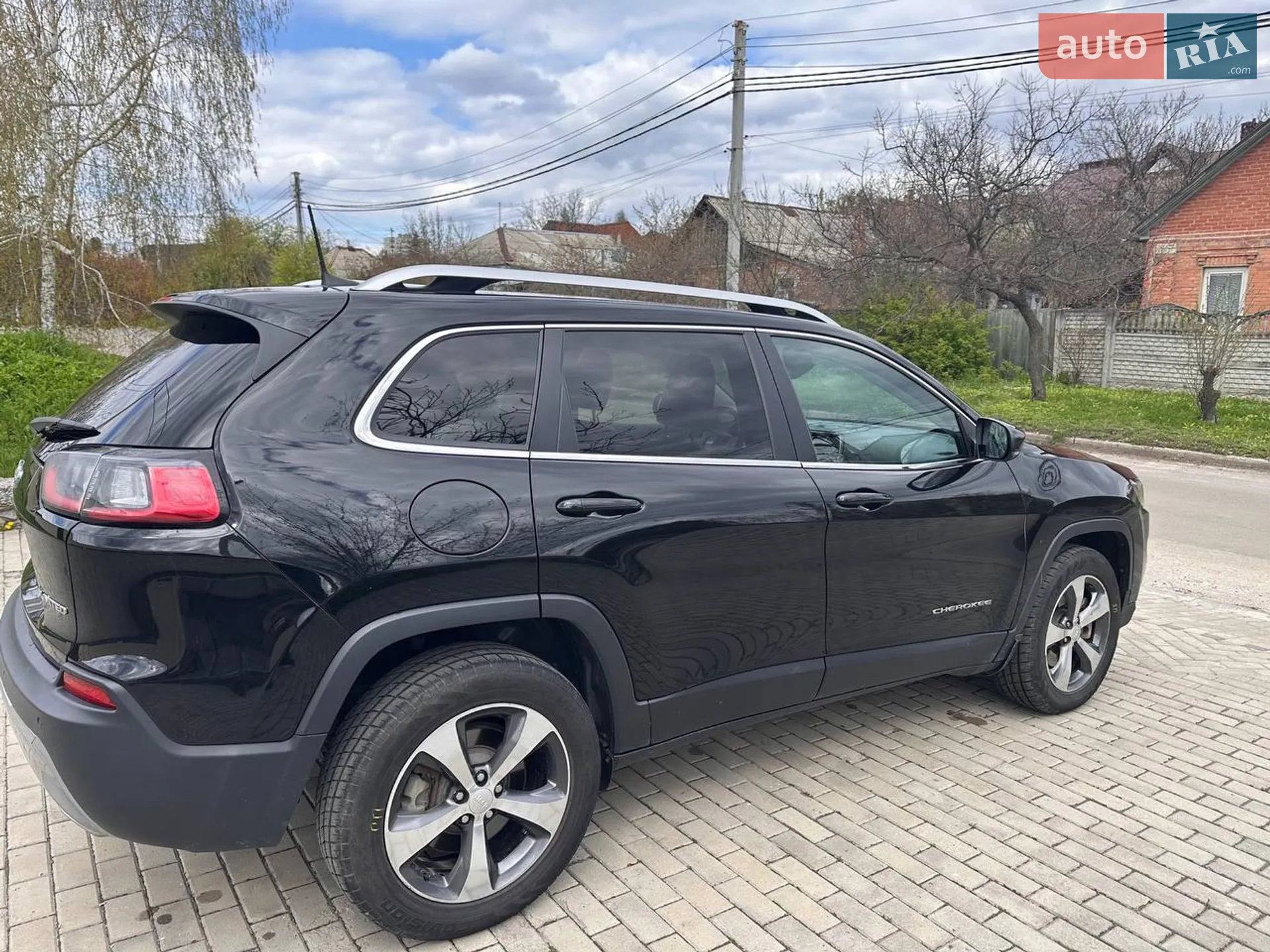 2018 Jeep Cherokee - мініатюра 16