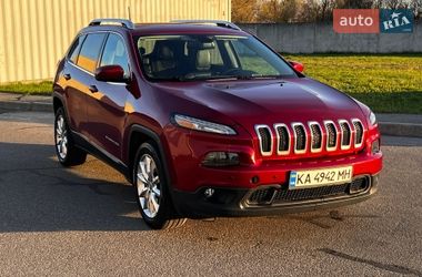 Внедорожник / Кроссовер Jeep Cherokee 2015 в Киеве