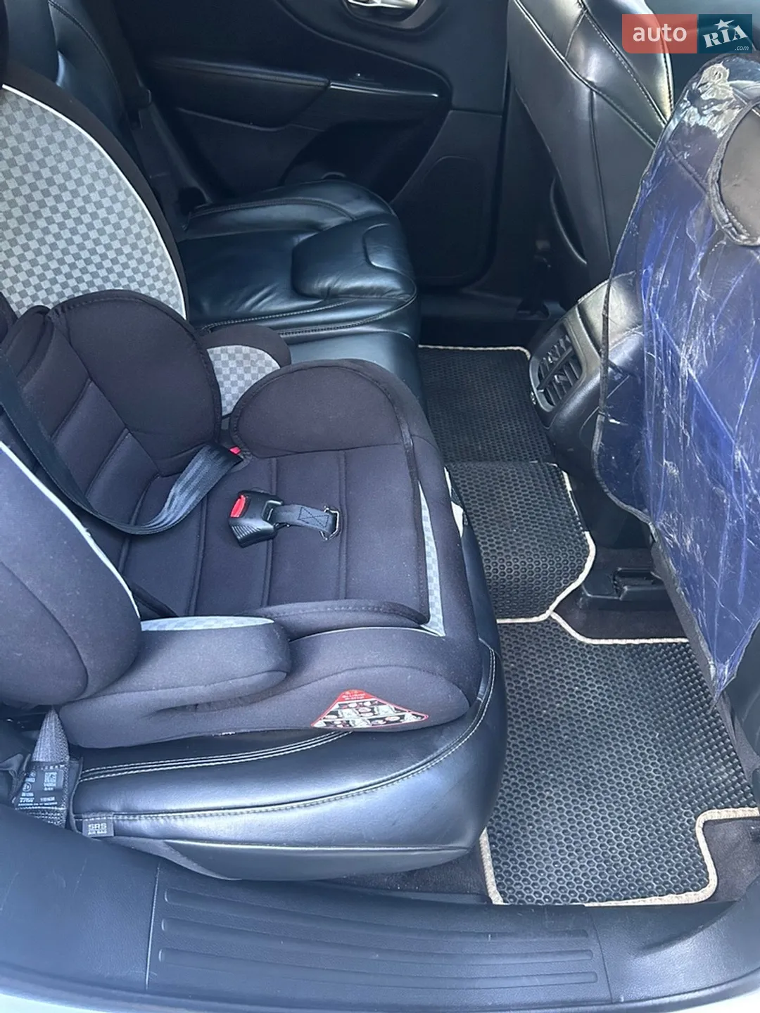 2016 Jeep Cherokee - мініатюра 15