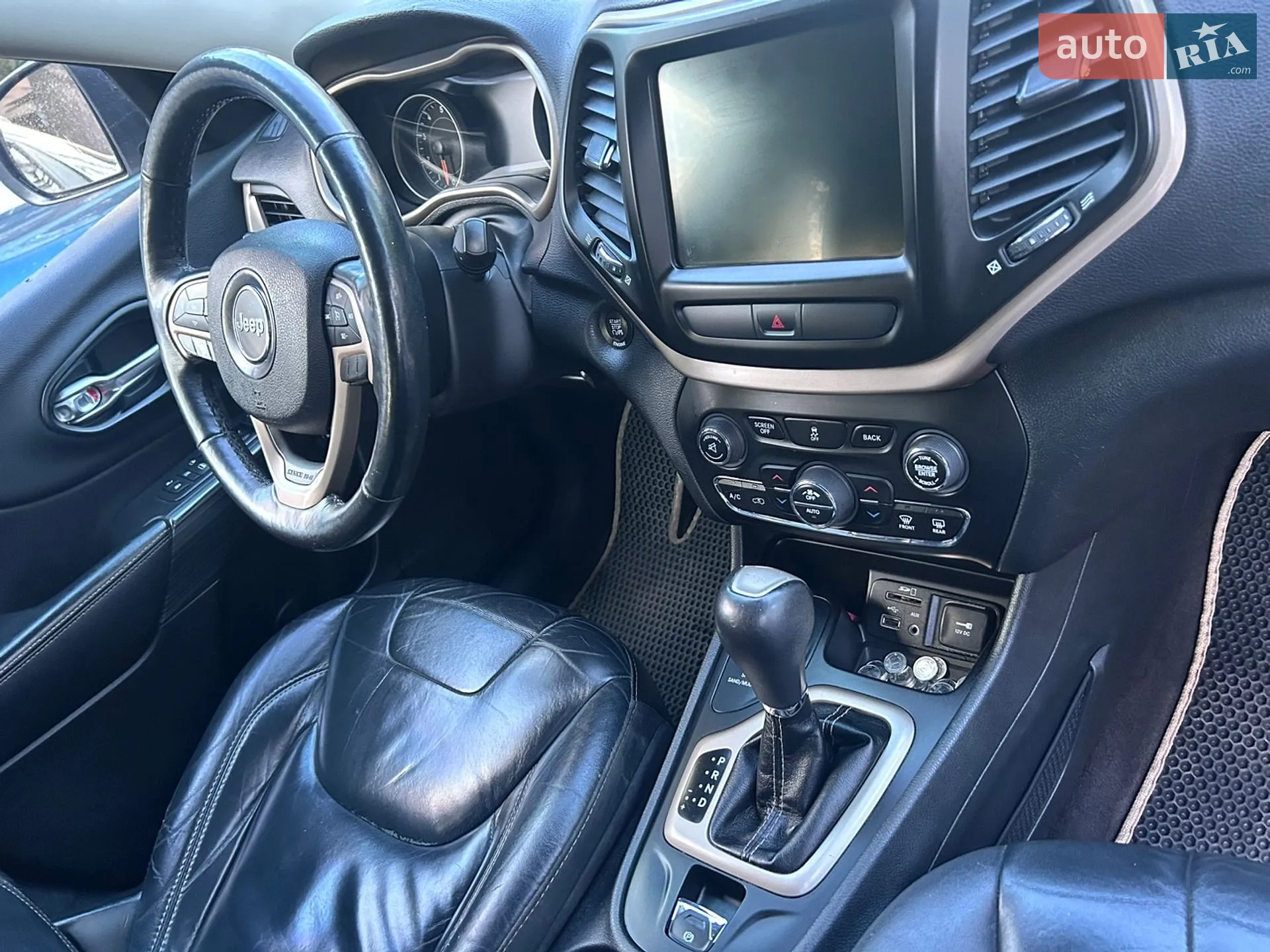 2016 Jeep Cherokee - мініатюра 18