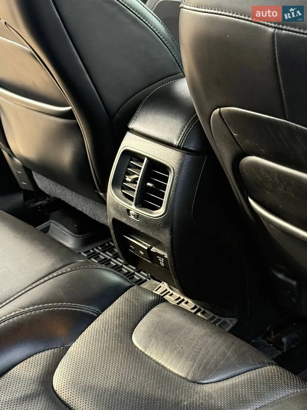 2018 Jeep Cherokee - мініатюра 16