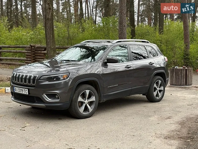 Jeep Cherokee