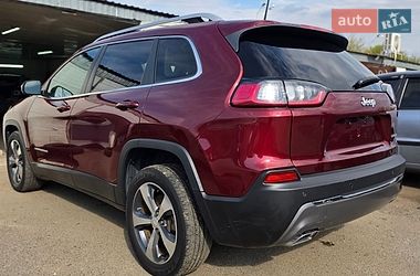 Внедорожник / Кроссовер Jeep Cherokee 2019 в Киеве
