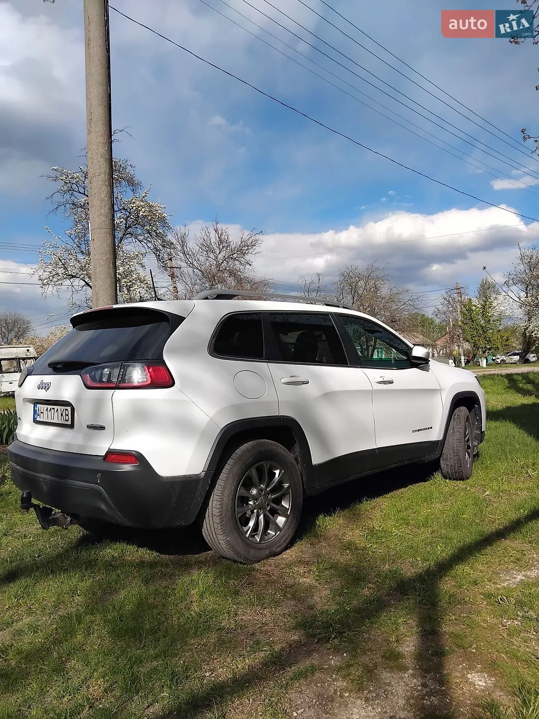 2019 Jeep Cherokee - мініатюра 34
