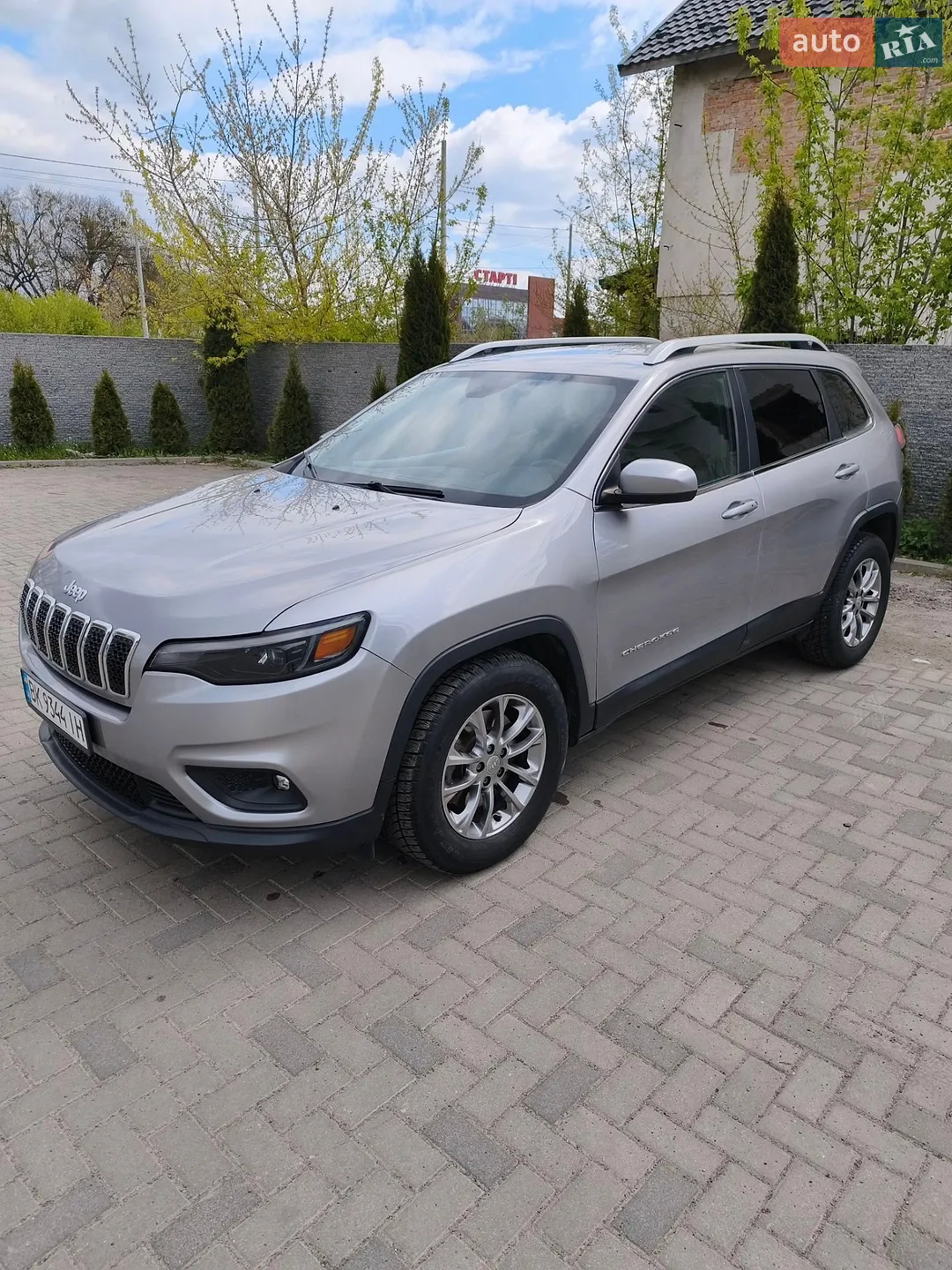 2018 Jeep Cherokee - мініатюра 2