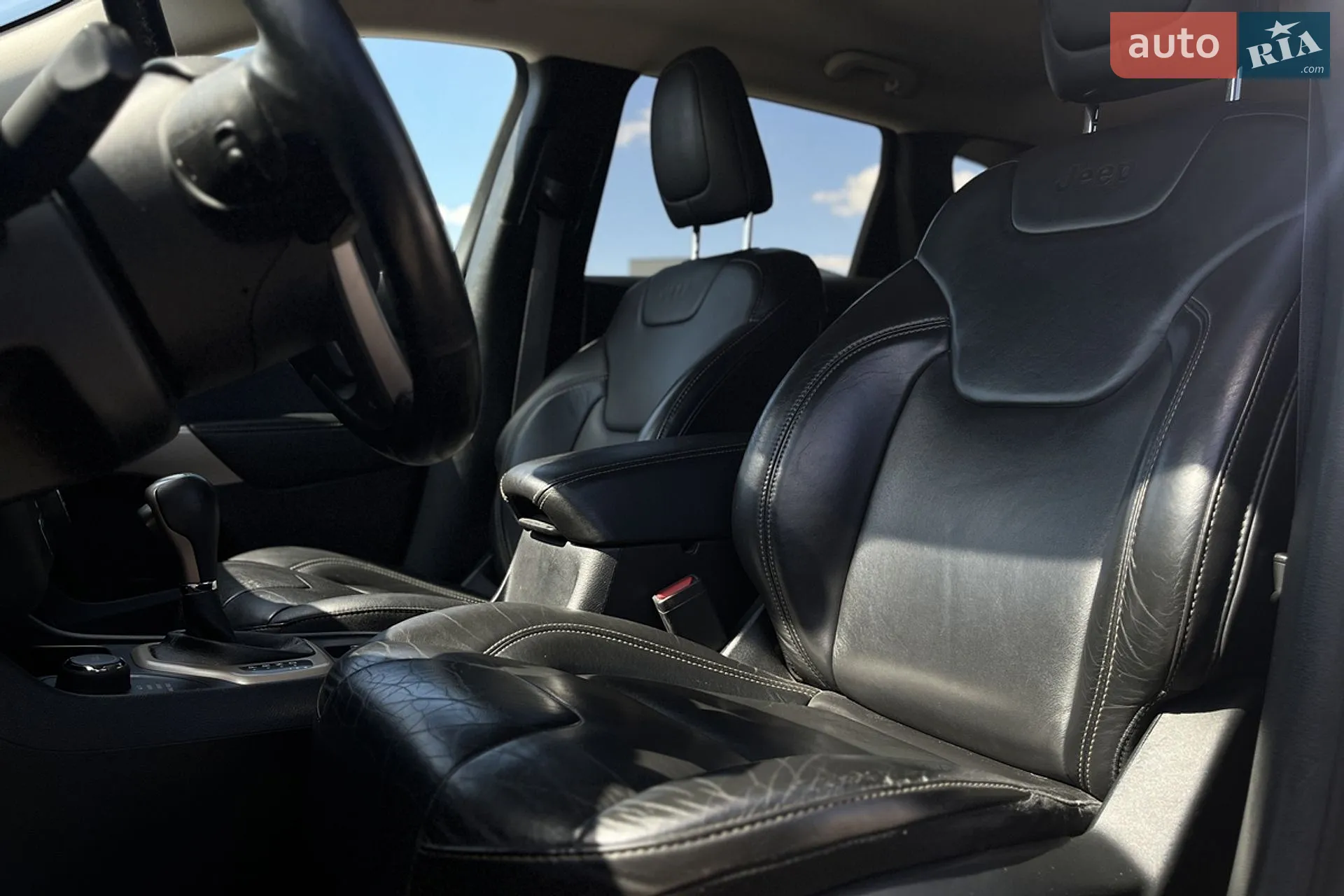 2017 Jeep Cherokee - мініатюра 11