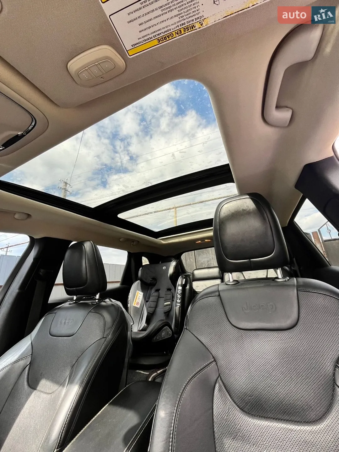 2015 Jeep Cherokee - мініатюра 12