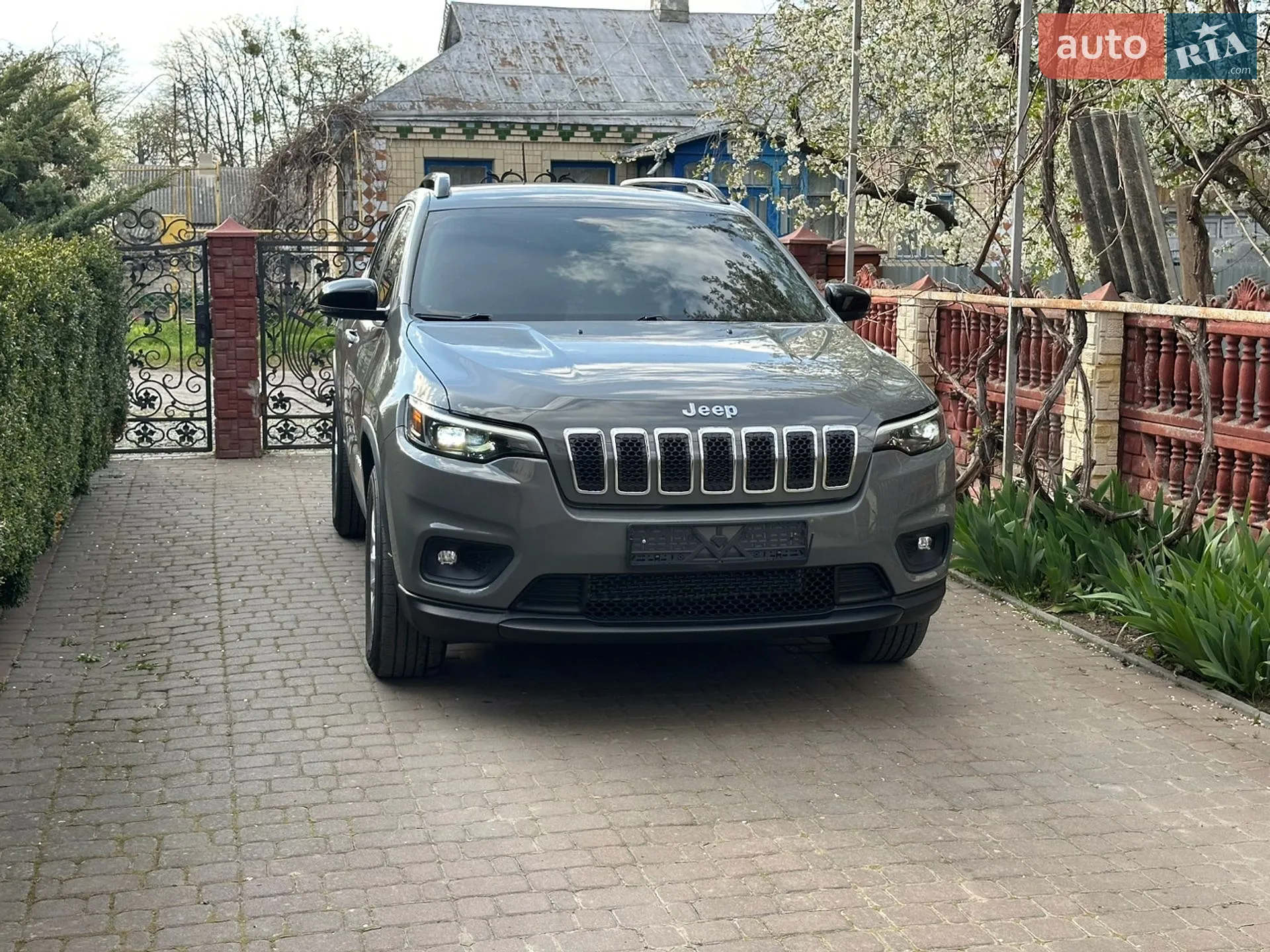 2022 Jeep Cherokee - мініатюра 9