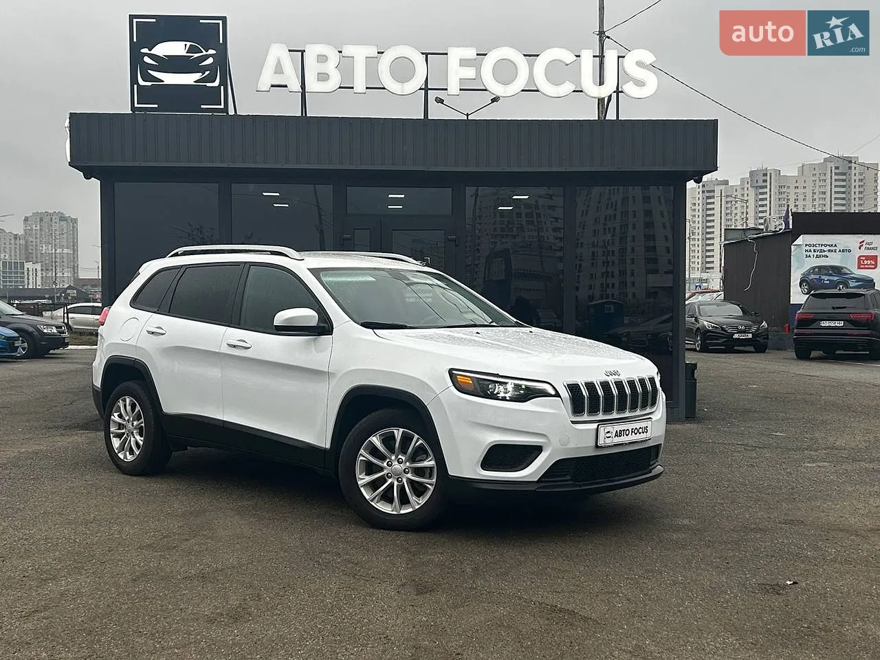 2019 Jeep Cherokee - мініатюра 24