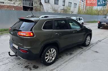 Позашляховик / Кросовер Jeep Cherokee 2014 в Сумах