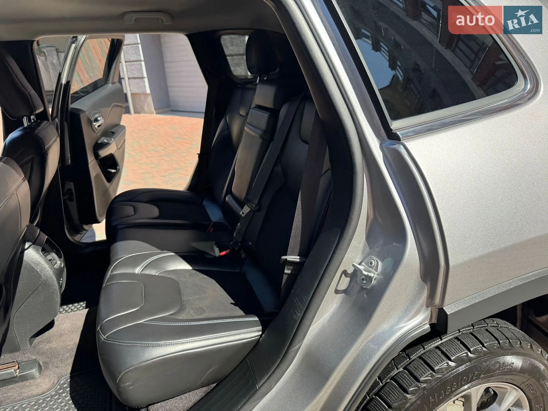 2018 Jeep Cherokee - мініатюра 161