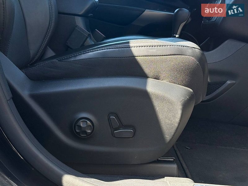 Внедорожник / Кроссовер Jeep Cherokee 2019 в Ровно