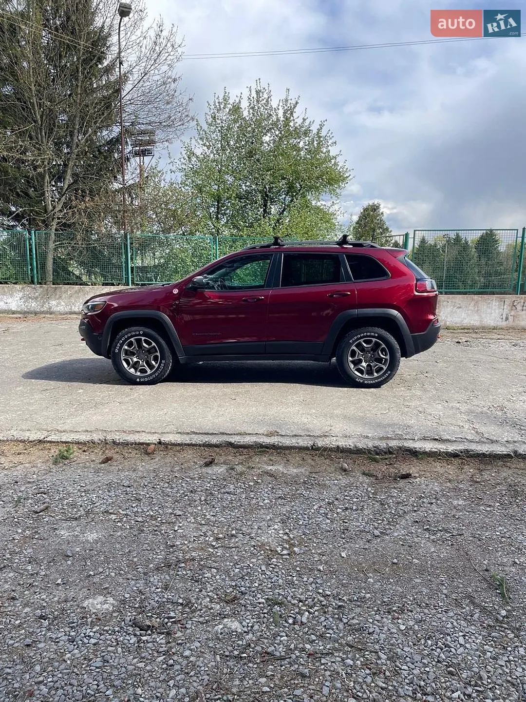2020 Jeep Cherokee - мініатюра 4