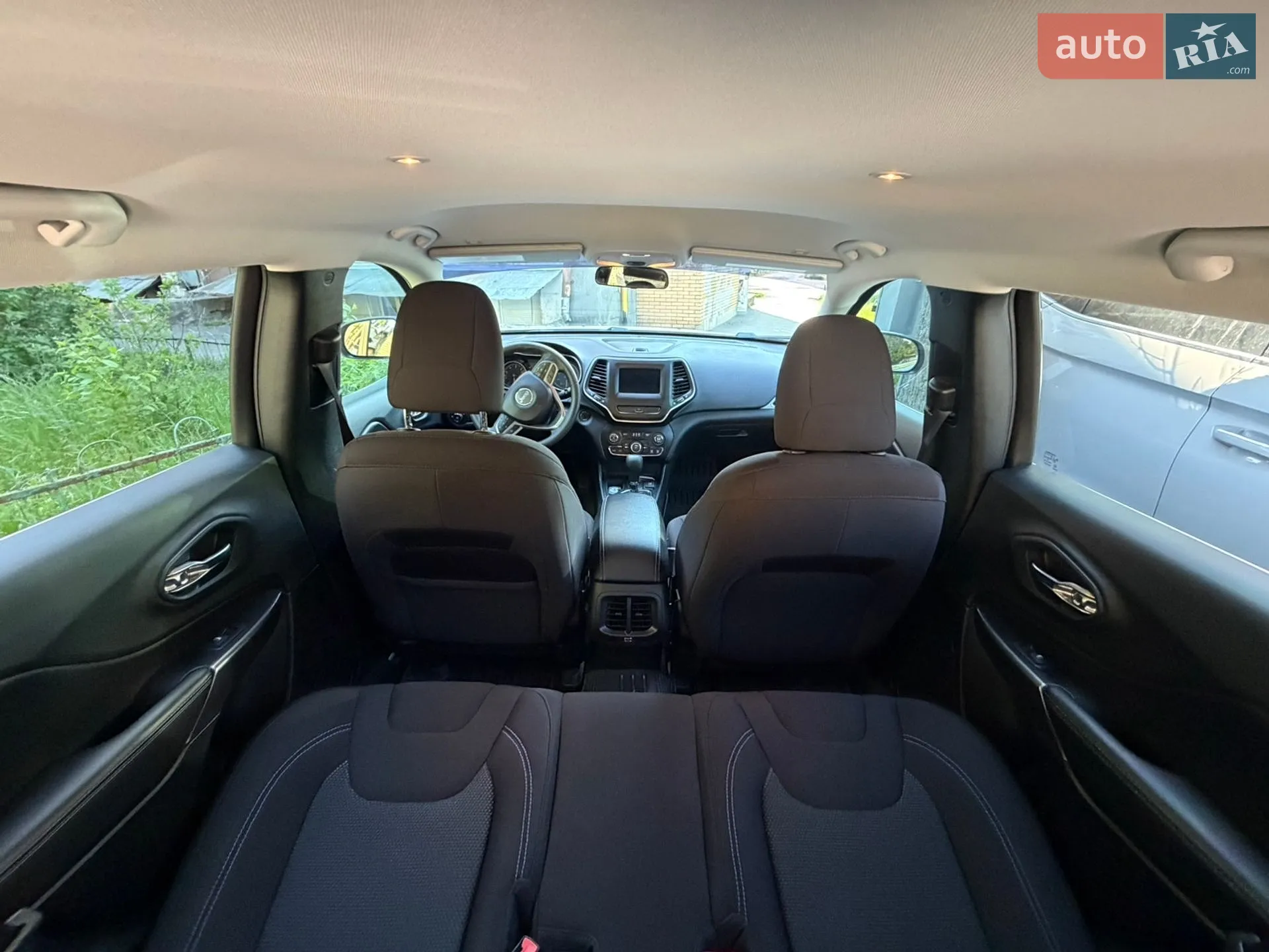 2018 Jeep Cherokee - мініатюра 13