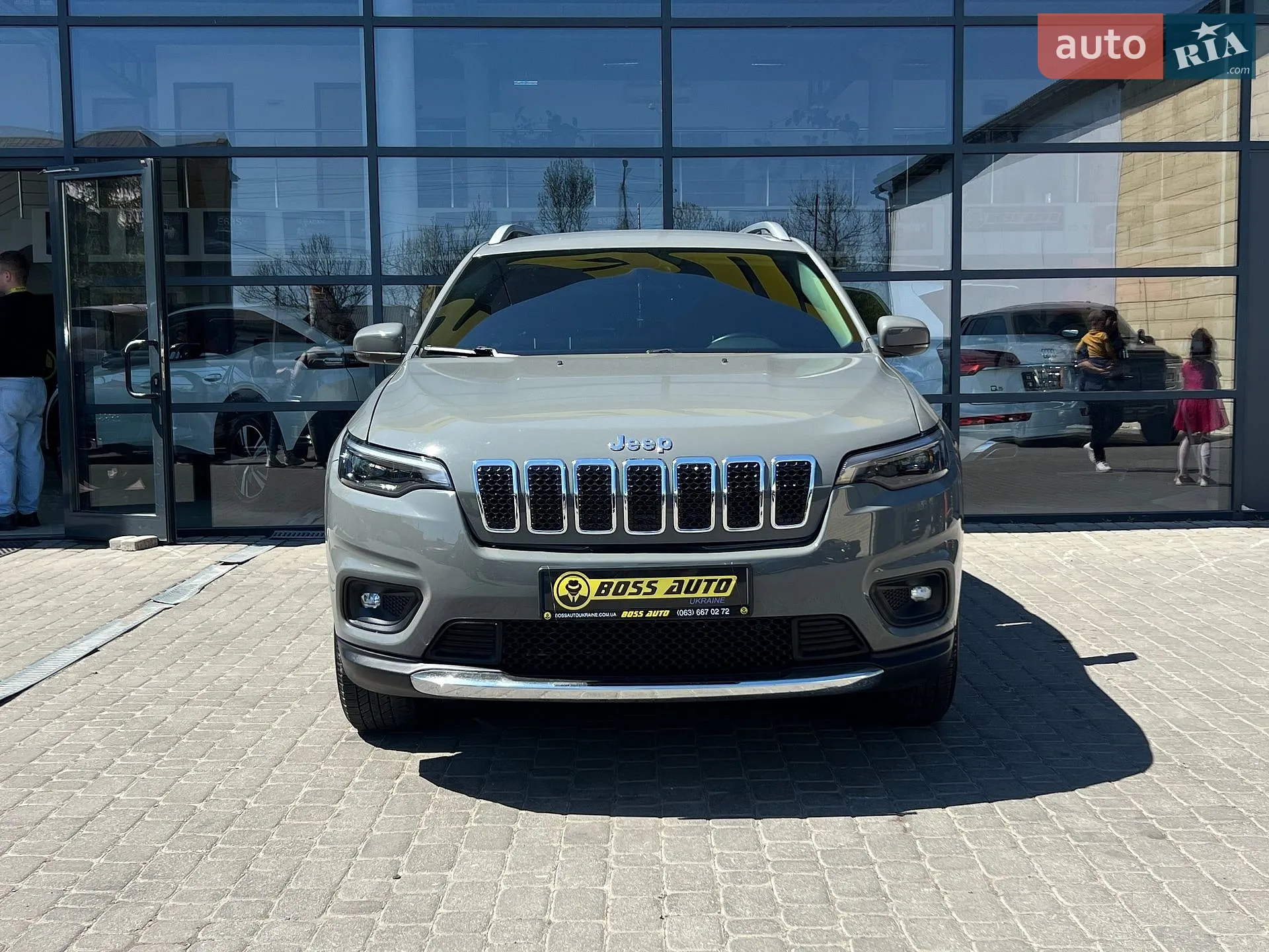 2019 Jeep Cherokee - мініатюра 2