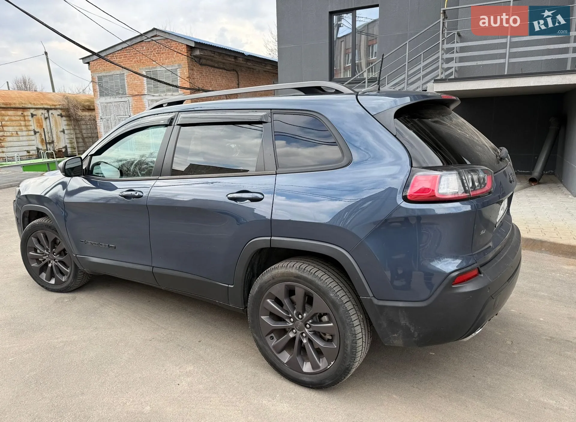 2021 Jeep Cherokee - мініатюра 18