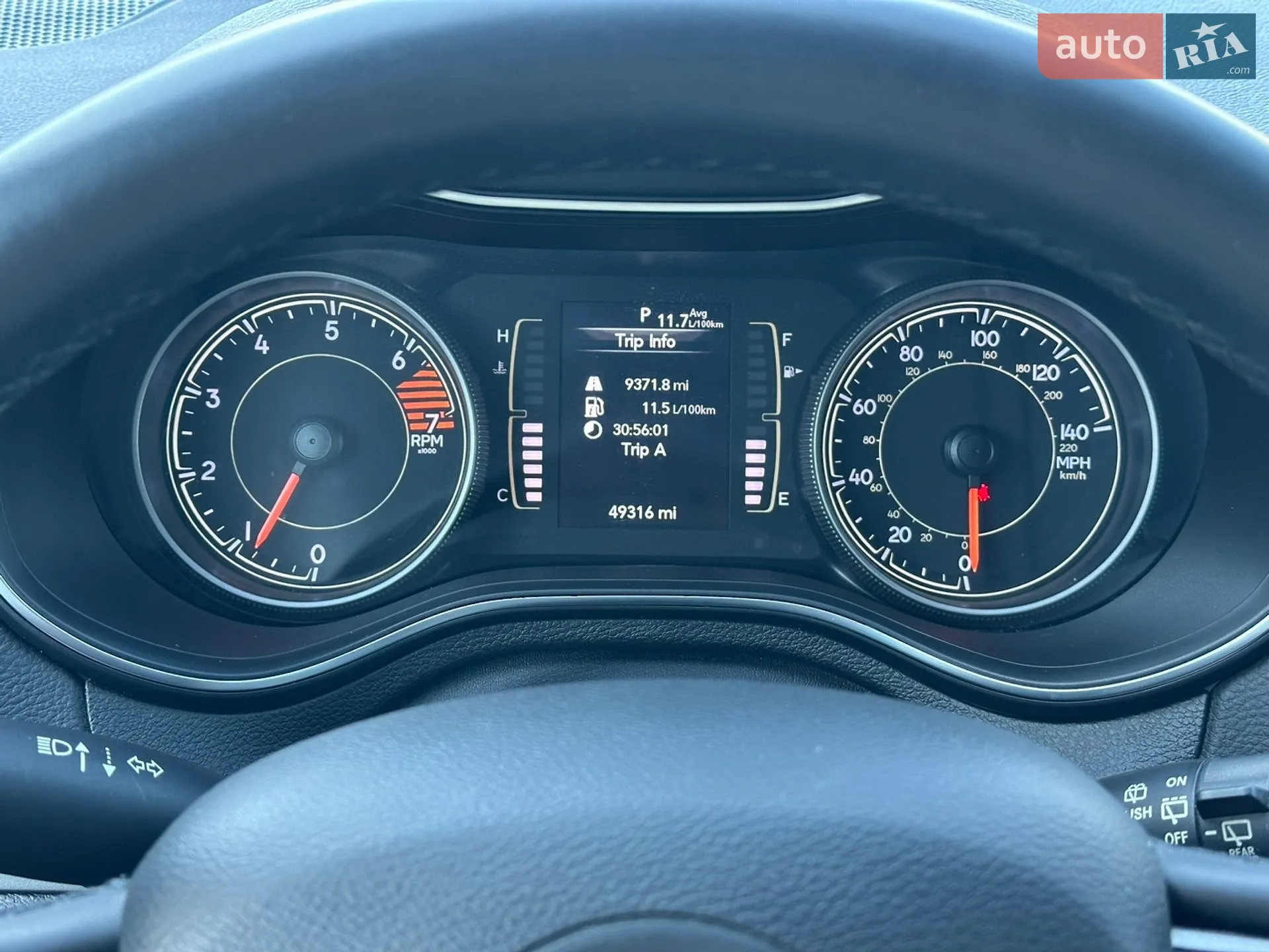 2019 Jeep Cherokee - мініатюра 37
