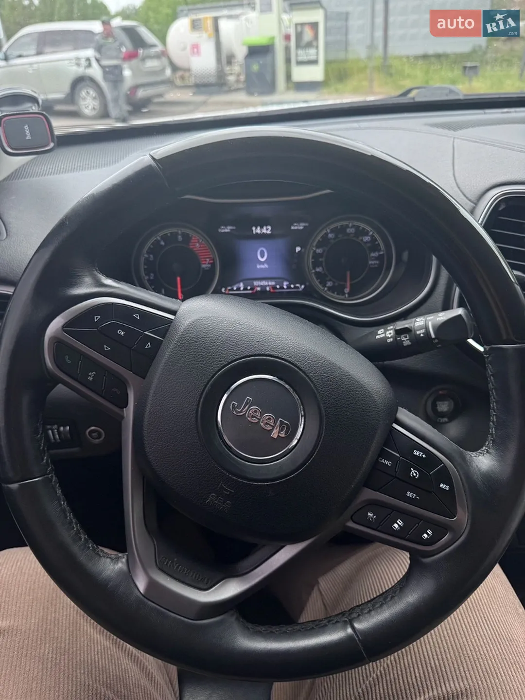 2018 Jeep Cherokee - мініатюра 24