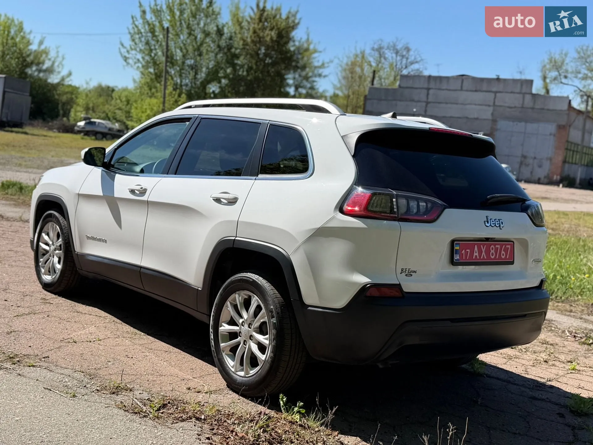 2019 Jeep Cherokee - мініатюра 37