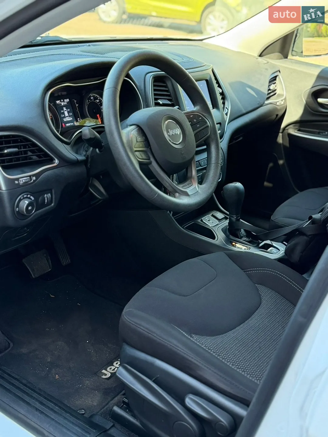 2019 Jeep Cherokee - мініатюра 64