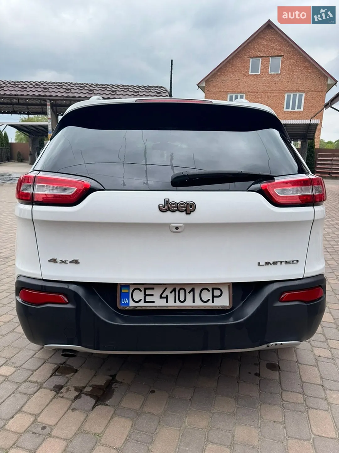 2014 Jeep Cherokee - мініатюра 2