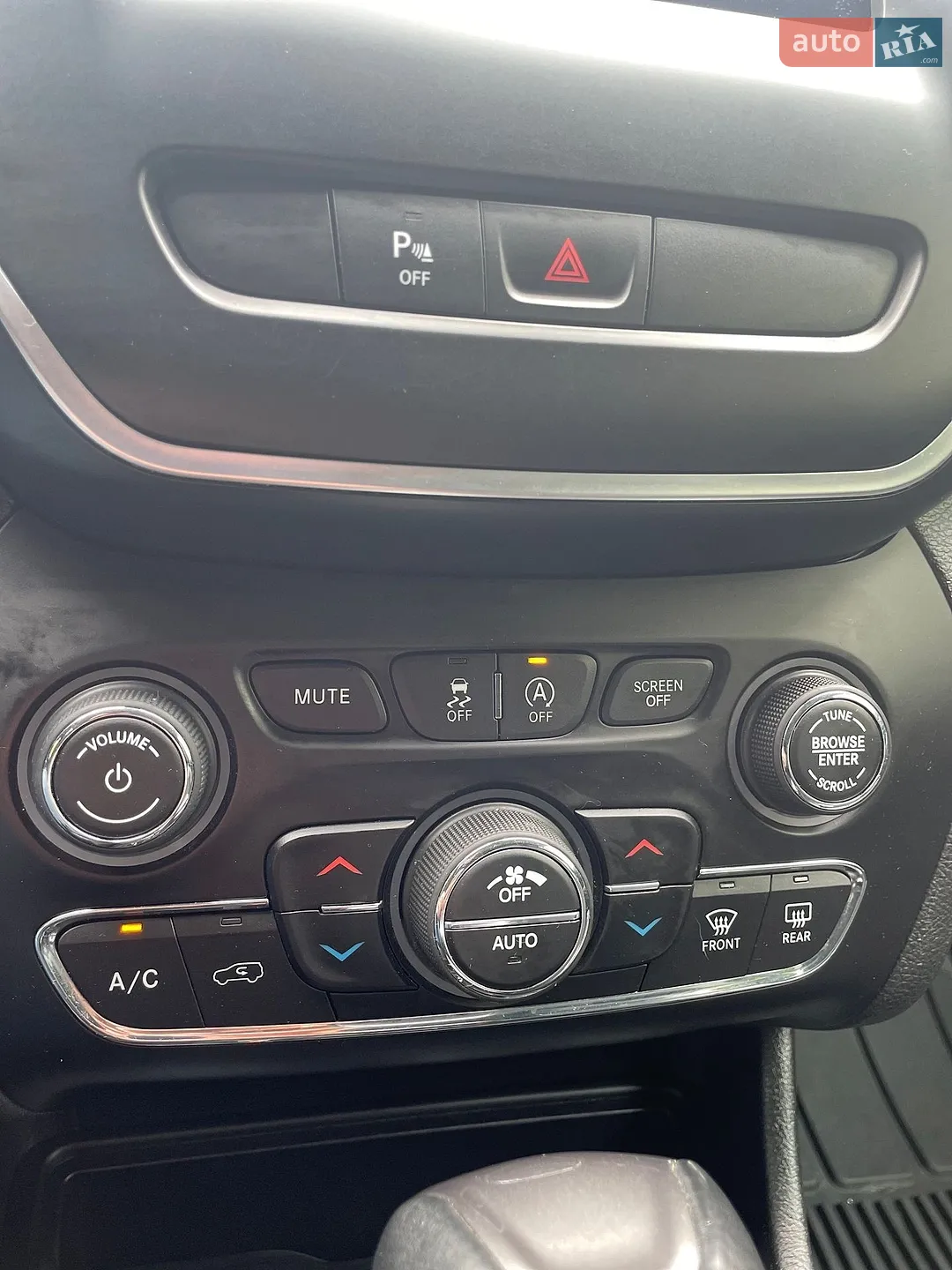 2018 Jeep Cherokee - мініатюра 61