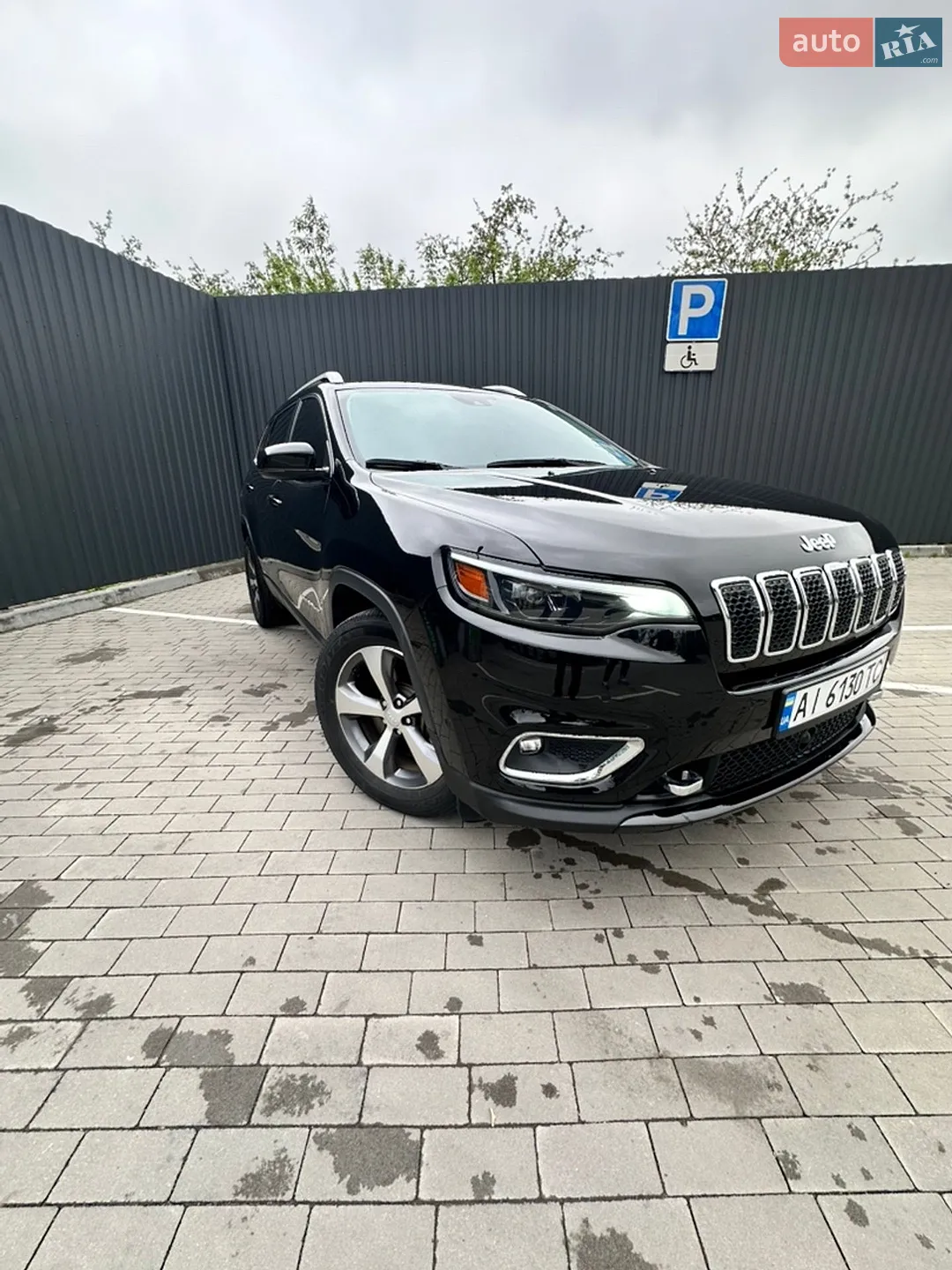 2021 Jeep Cherokee - мініатюра 3