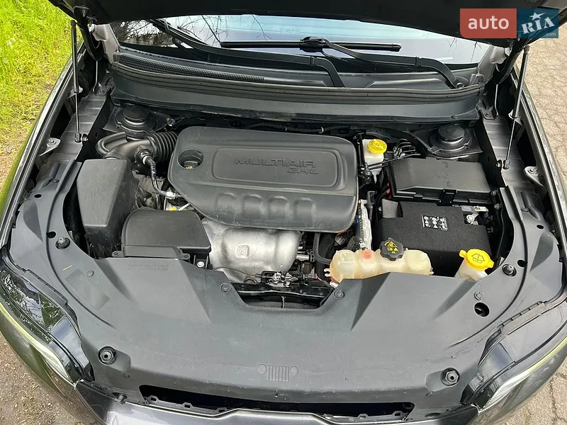Jeep Cherokee 2019 VIN 1C4PJLLB9KD382311 фото оголошення 12 з 61
