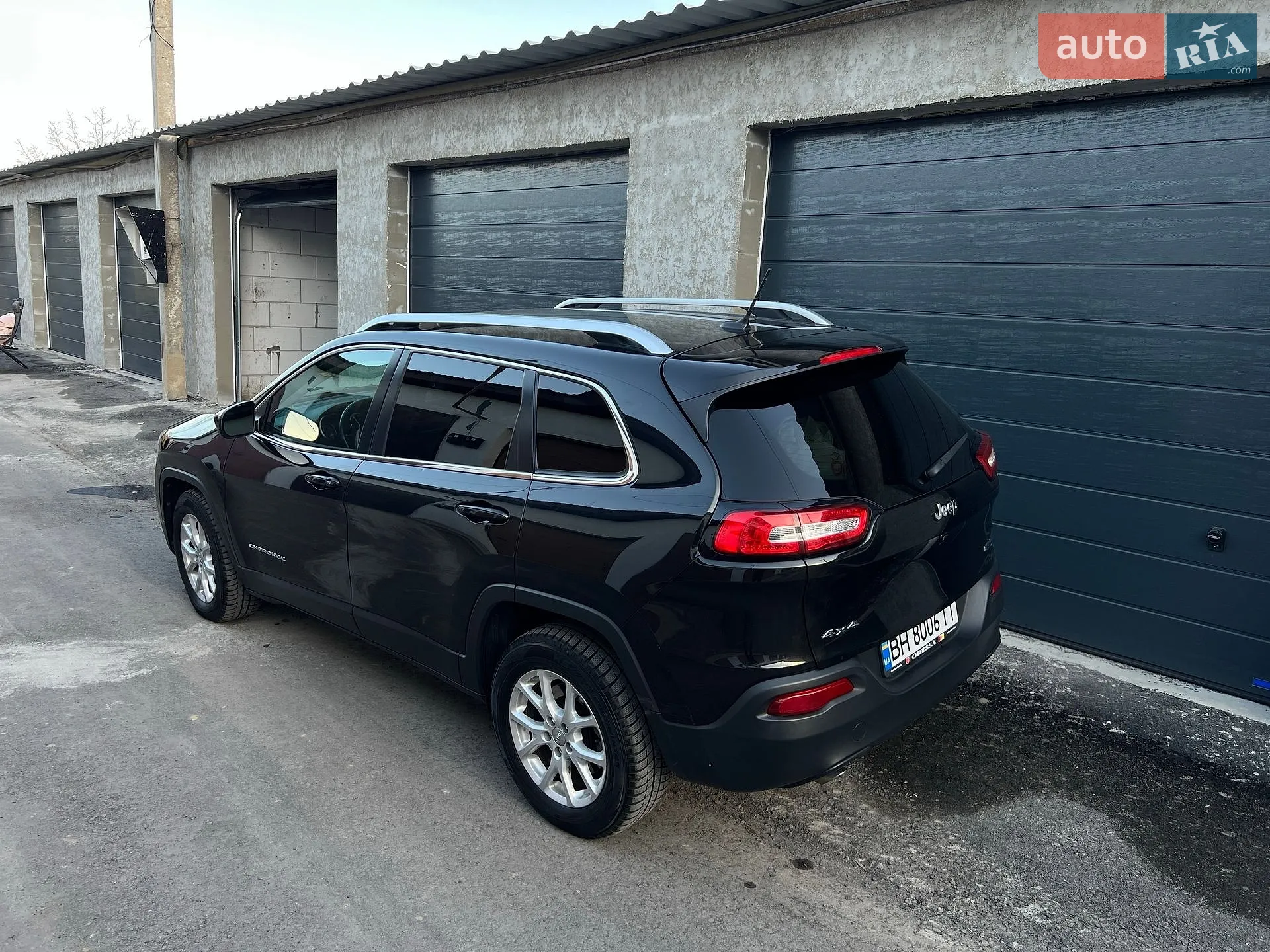 2015 Jeep Cherokee - фото 1