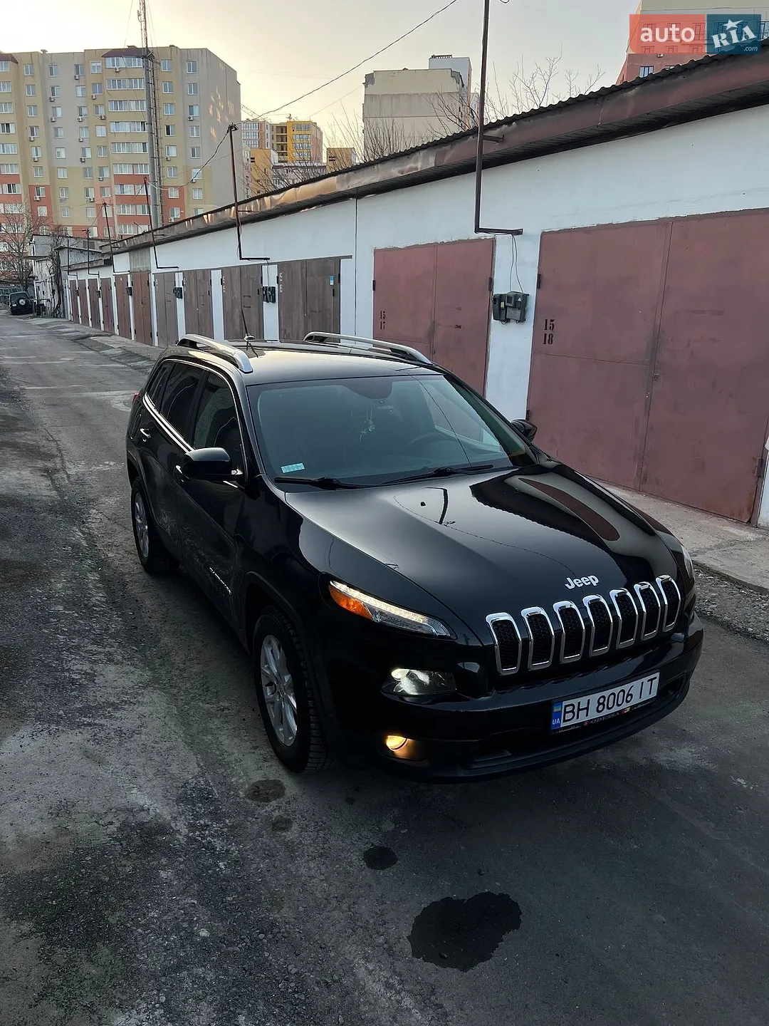 2015 Jeep Cherokee - мініатюра 5